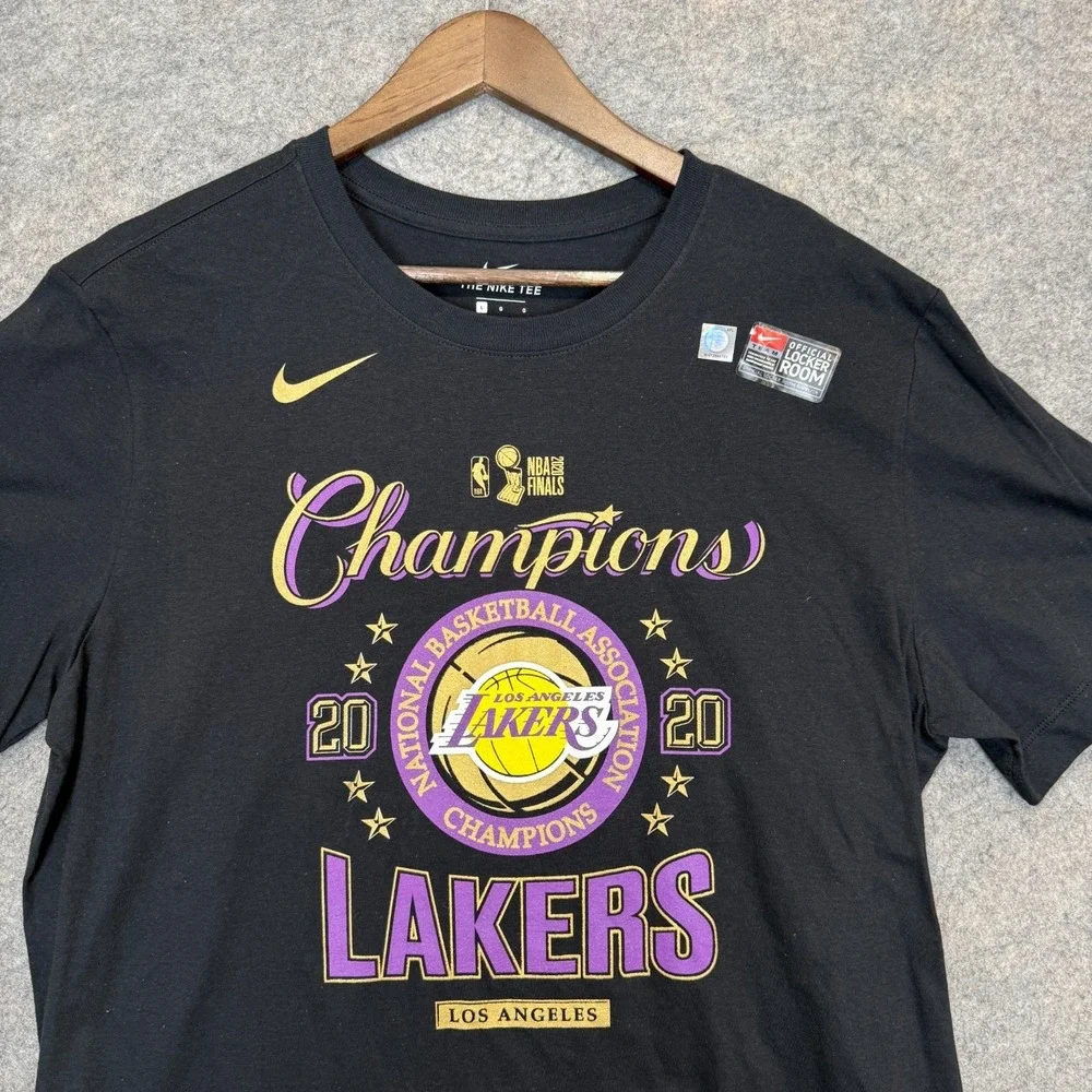 Nike mens large